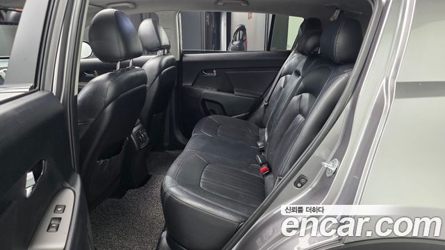 Kia Sportage 2015 — photo 18
