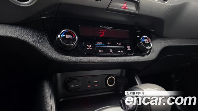 Kia Sportage 2015 — photo 23