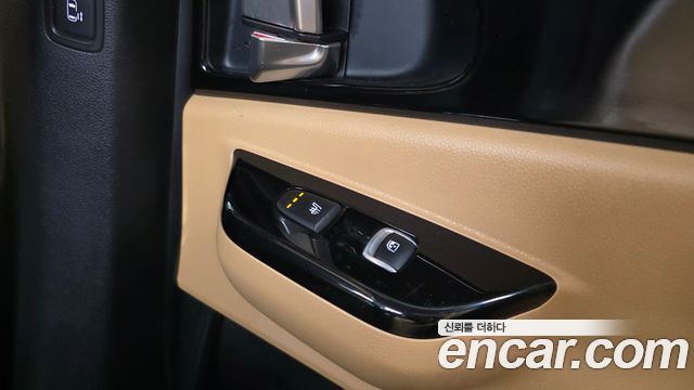 Kia Canival 2023 — photo 19