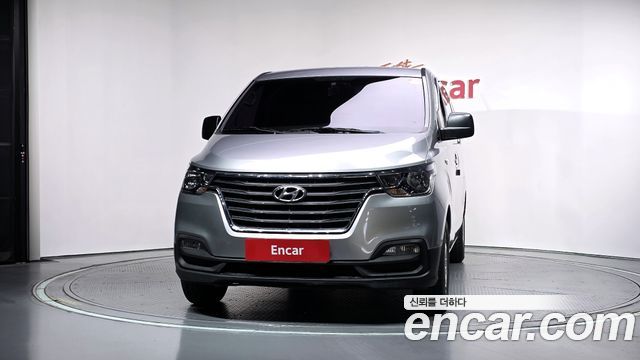 Hyundai Starex 2019 — photo 3