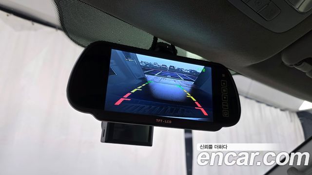 Hyundai Starex 2019 — photo 21