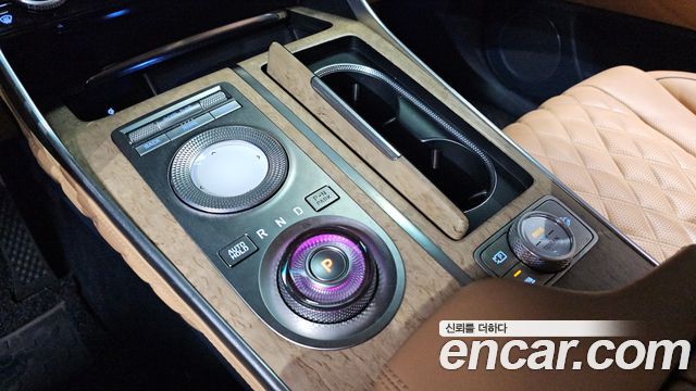 Genesis GV80 2022 — photo 12