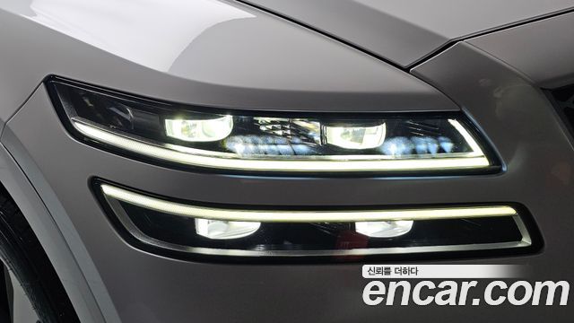 Genesis GV80 2022 — photo 8
