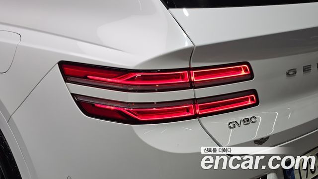 Genesis GV80 2022 — photo 9