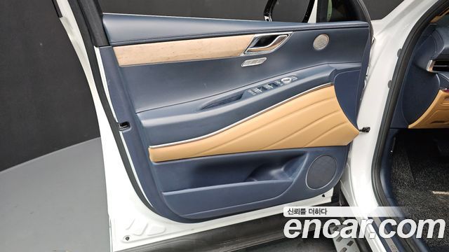 Genesis GV80 2022 — photo 14