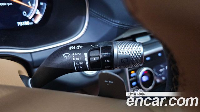 Genesis GV80 2022 — photo 29
