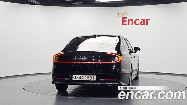 Hyundai Sonata 2022 — photo 4