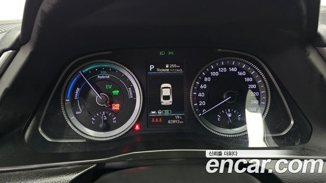 Hyundai Sonata 2022 — photo 11