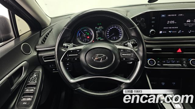 Hyundai Sonata 2022 — photo 19