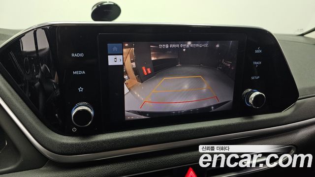 Hyundai Sonata 2022 — photo 21