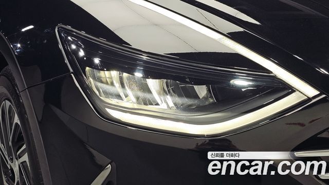Hyundai Sonata 2022 — photo 8
