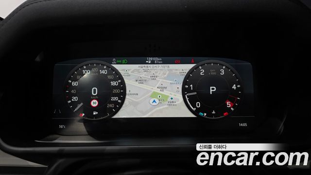 Land Rover Defender 2022 — photo 8