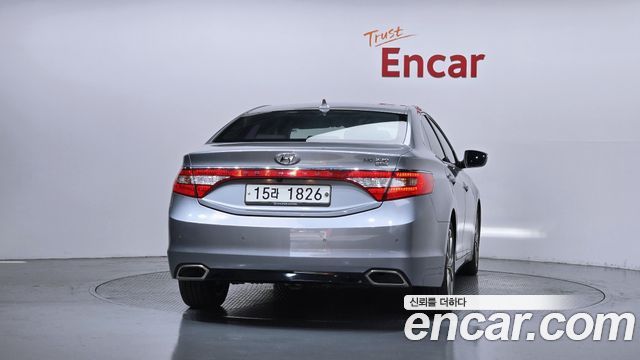 Hyundai Grandeur 2015 — photo 4