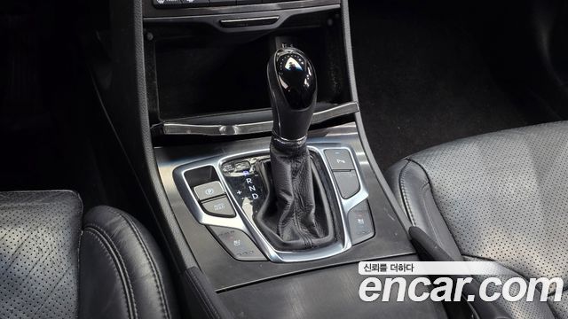 Hyundai Grandeur 2015 — photo 9