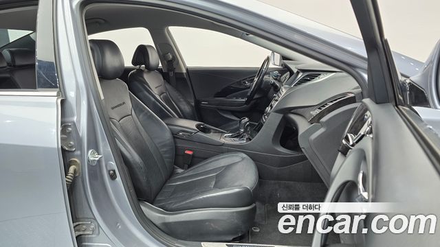 Hyundai Grandeur 2015 — photo 11