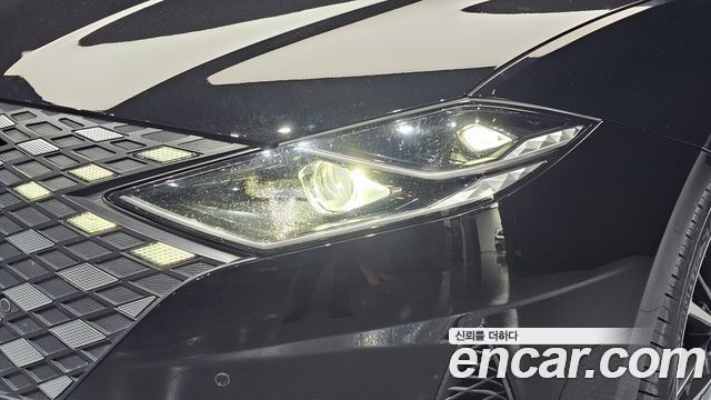 Hyundai Grandeur 2023 — photo 8