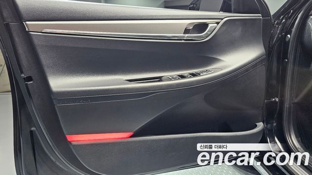 Hyundai Grandeur 2023 — photo 14
