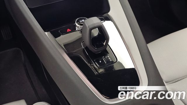 Polestar Polestar 2 2023 — photo 12