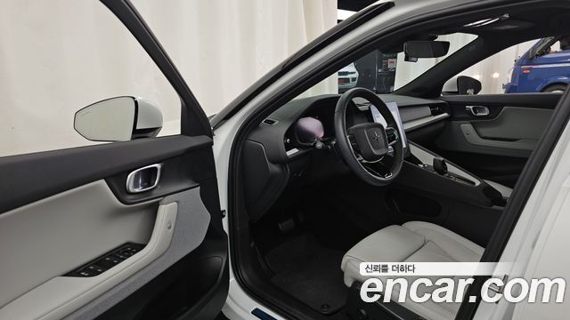 Polestar Polestar 2 2023 — photo 13