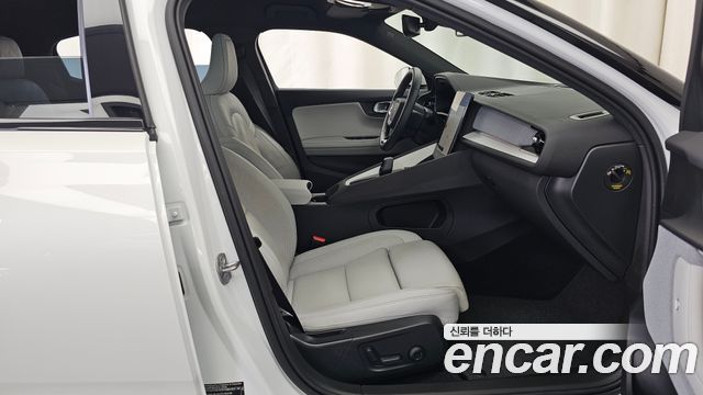 Polestar Polestar 2 2023 — photo 16