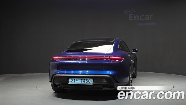 Porsche Taycan 2021 — photo 4