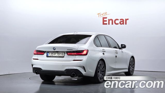 BMW 3-Series 2021 — photo 2
