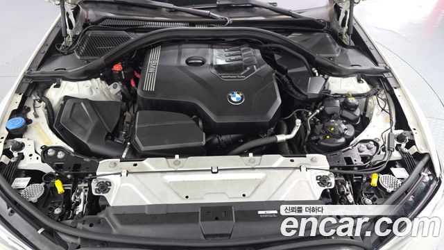 BMW 3-Series 2021 — photo 6