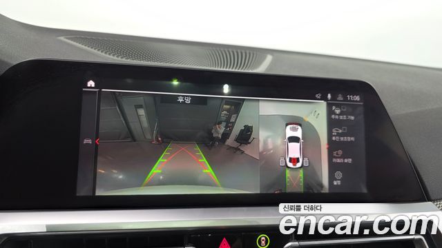BMW 3-Series 2021 — photo 16