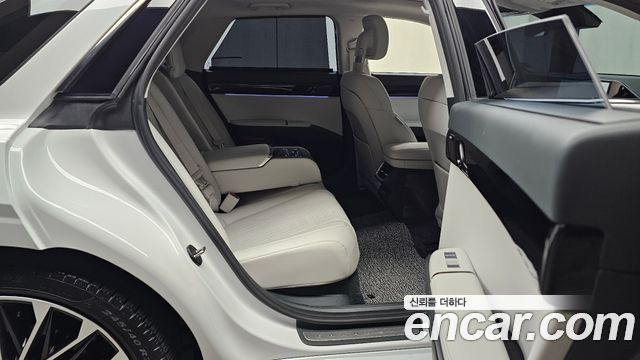 Hyundai Grandeur 2023 — photo 12