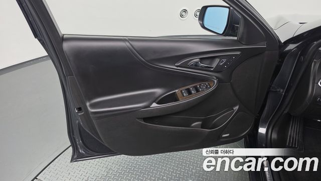 Chevrolet Korea Malibu 2017 — photo 14