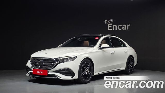 Mercedes-Benz E-Class 2026 — photo 1