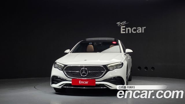 Mercedes-Benz E-Class 2026 — photo 3