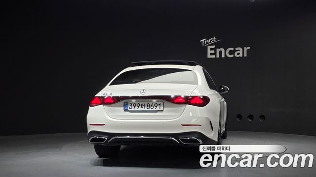 Mercedes-Benz E-Class 2026 — photo 4