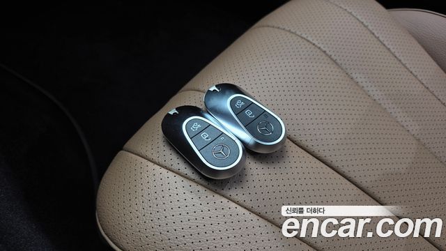 Mercedes-Benz E-Class 2026 — photo 21