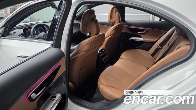 Mercedes-Benz E-Class 2026 — photo 24