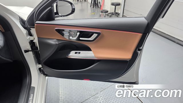 Mercedes-Benz E-Class 2026 — photo 15