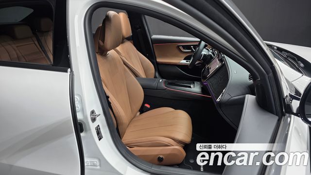 Mercedes-Benz E-Class 2026 — photo 16