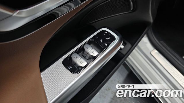 Mercedes-Benz E-Class 2026 — photo 28
