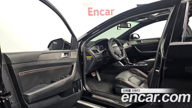 Hyundai Sonata 2015 — photo 13