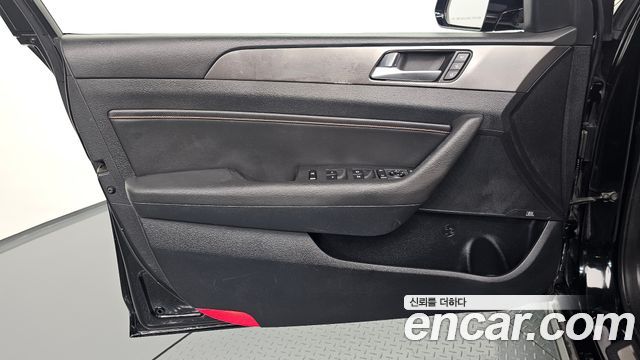 Hyundai Sonata 2015 — photo 14