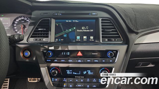 Hyundai Sonata 2015 — photo 27