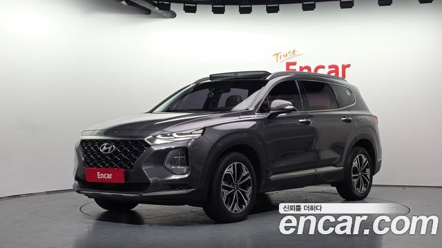 Hyundai Santafe 2019 — photo 1
