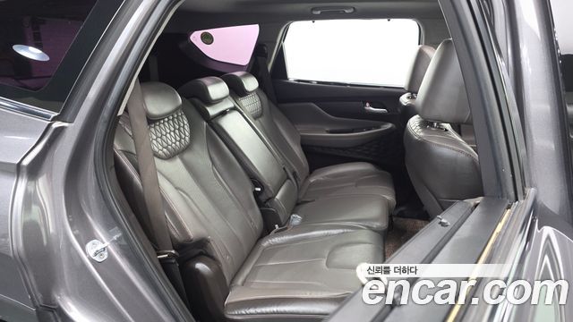 Hyundai Santafe 2019 — photo 11