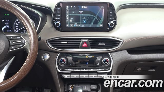 Hyundai Santafe 2019 — photo 13
