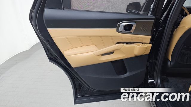 Kia Sorento 2023 — photo 15