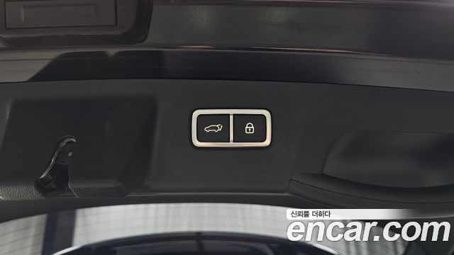 Kia Sorento 2023 — photo 16