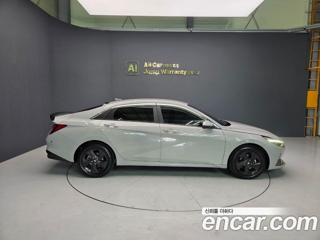Hyundai AVANTE 2023 — photo 5