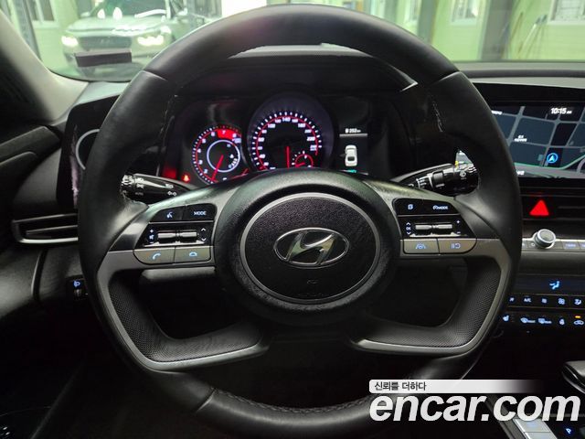 Hyundai AVANTE 2023 — photo 18