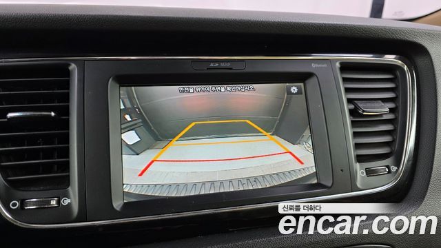Kia Canival 2018 — photo 20