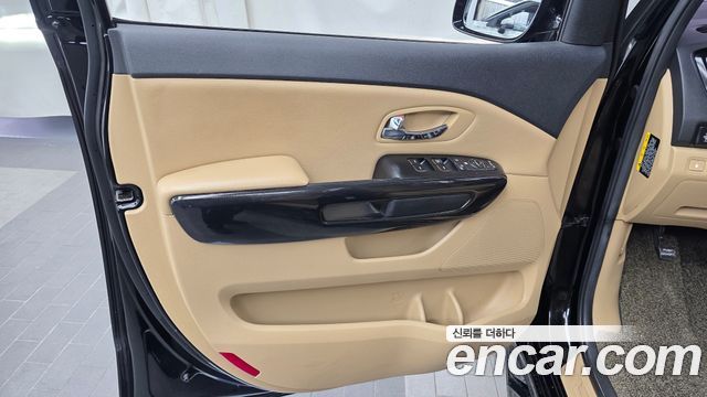 Kia Canival 2018 — photo 14